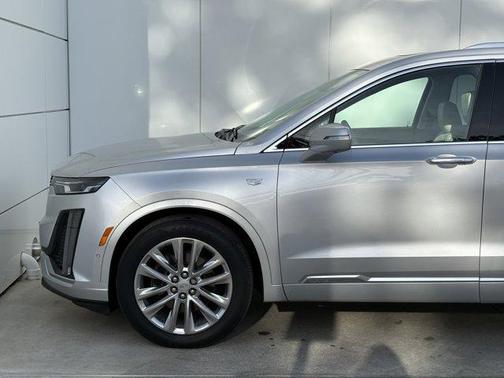 2020 Cadillac XT6 Premium Luxury FWD