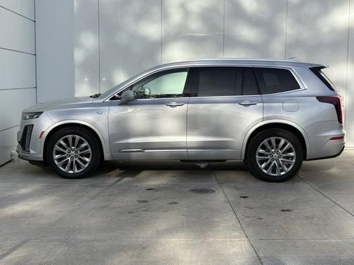 2020 Cadillac XT6 Premium Luxury FWD