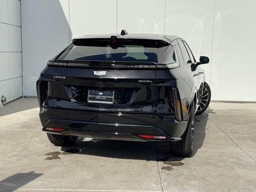 2025 Cadillac LYRIQ Sport