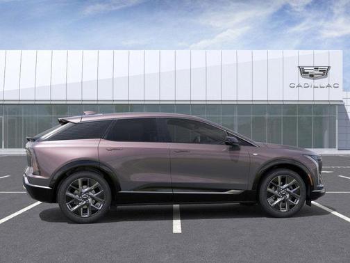 2025 Cadillac OPTIQ Luxury