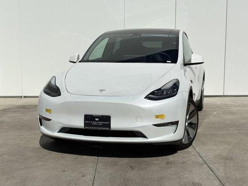 2022 Tesla Model Y Long Range