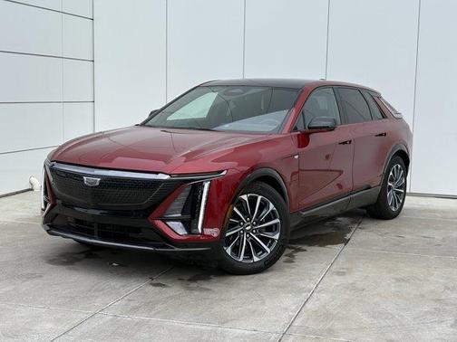 2024 Cadillac LYRIQ Sport