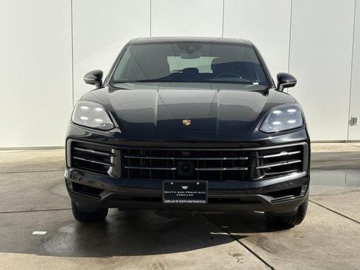 2024 Porsche Cayenne Base