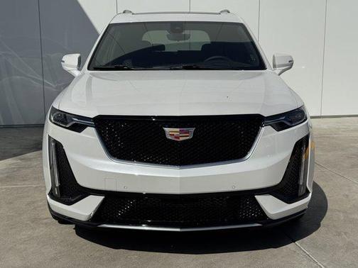 2025 Cadillac XT6 Sport AWD