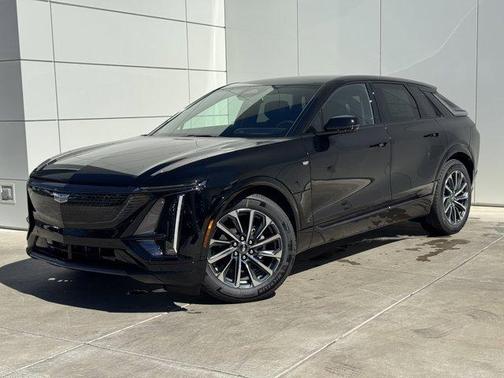 2025 Cadillac LYRIQ Sport