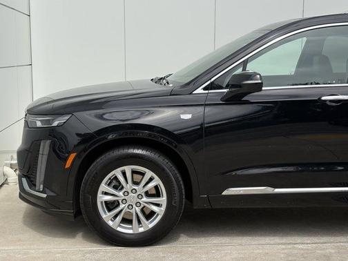 Stellar Black Metallic 2024 Cadillac XT6 Luxury AWD