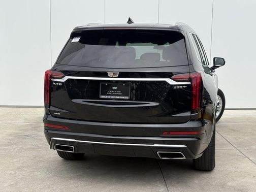 Stellar Black Metallic 2024 Cadillac XT6 Luxury AWD