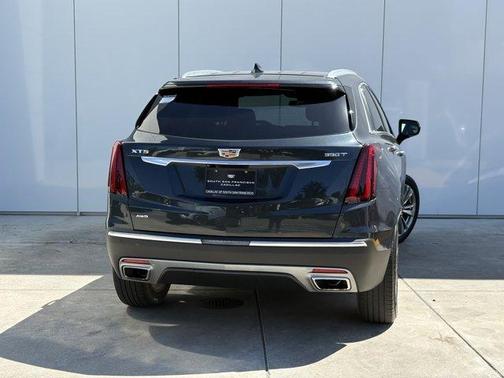 Wilder Metallic 2023 Cadillac XT5 Premium Luxury