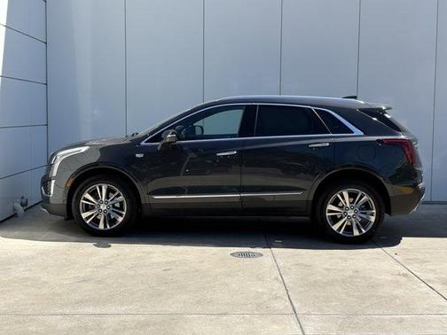 Wilder Metallic 2023 Cadillac XT5 Premium Luxury