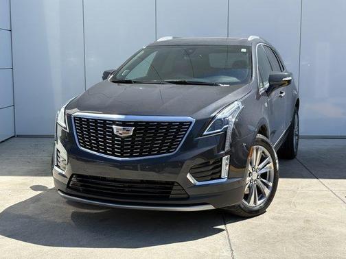 Wilder Metallic 2023 Cadillac XT5 Premium Luxury