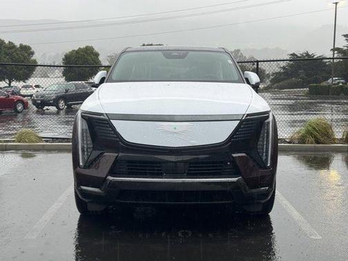 2025 Cadillac Escalade IQ Sport 2