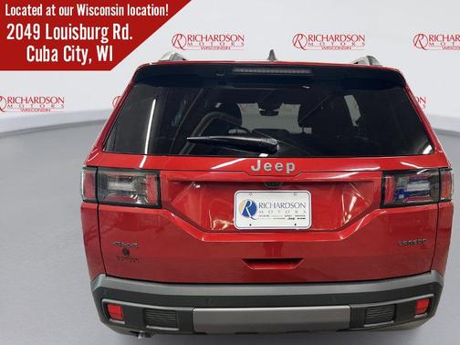 Red Hot Pearlcoat 2026 Jeep Cherokee Laredo 4x4