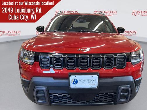 Red Hot Pearlcoat 2026 Jeep Cherokee Laredo 4x4