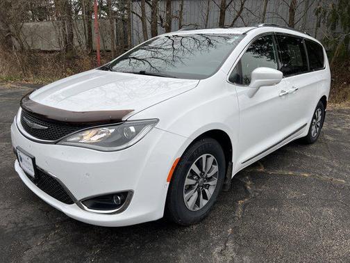 2020 Chrysler Pacifica Touring-L Plus