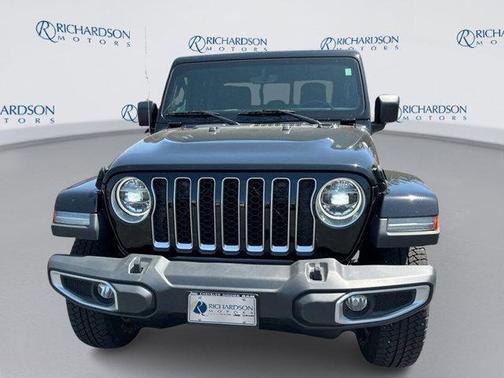 2020 Jeep Gladiator Overland