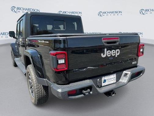2020 Jeep Gladiator Overland