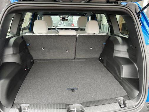 Hydro Blue Pearlcoat 2026 Jeep Cherokee Laredo 4x4
