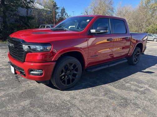 Molten Red Pearlcoat 2027 RAM 1500 Laramie