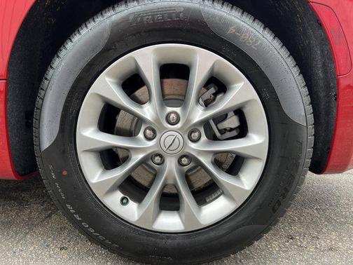 2026 Chrysler Pacifica L