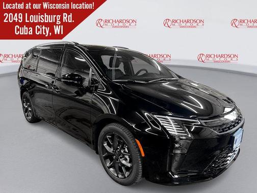Diamond Black Crystal Pearlcoat 2027 Chrysler Pacifica Limited