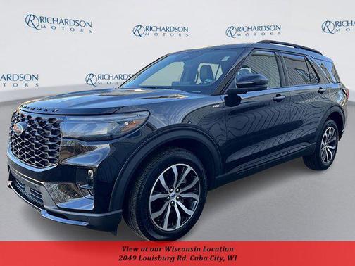 Agate Black Metallic 2025 Ford Explorer ST-Line
