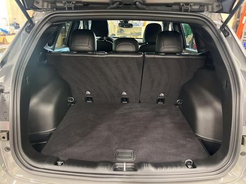 Sting-Gray Clearcoat 2023 Jeep Compass Limited