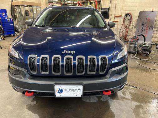 Patriot Blue Pearlcoat 2018 Jeep Cherokee Trailhawk