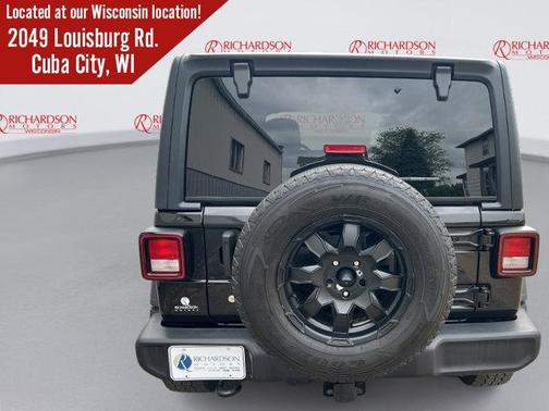 Black Clearcoat 2022 Jeep Wrangler Sport