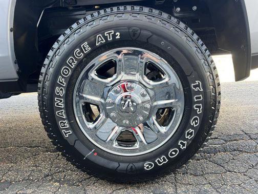 2026 RAM 2500 Tradesman Crew Cab 4x4 6'4' Box