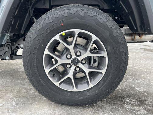 Anvil Clearcoat 2026 Jeep Gladiator Sport S