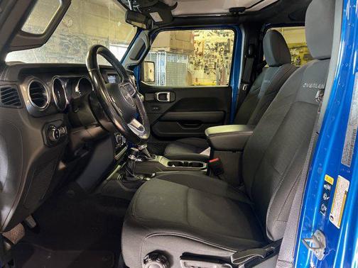 2021 Jeep Gladiator Overland