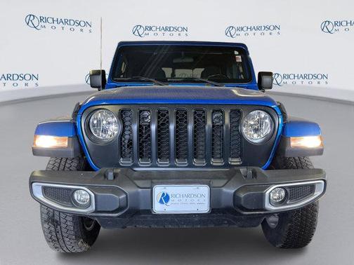 2021 Jeep Gladiator Overland