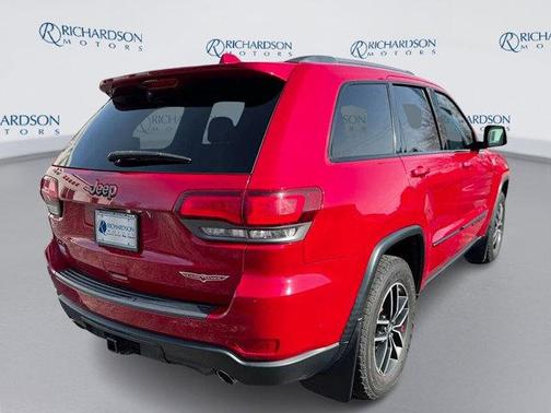 2017 Jeep Grand Cherokee Trailhawk