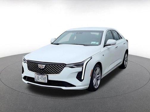 2024 Cadillac CT4 Luxury