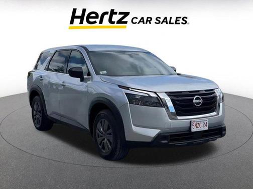 2024 Nissan Pathfinder S FWD