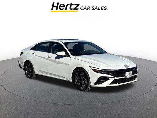2025 Hyundai ELANTRA SEL