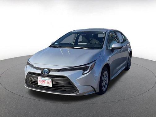 2025 Toyota Corolla Hybrid LE