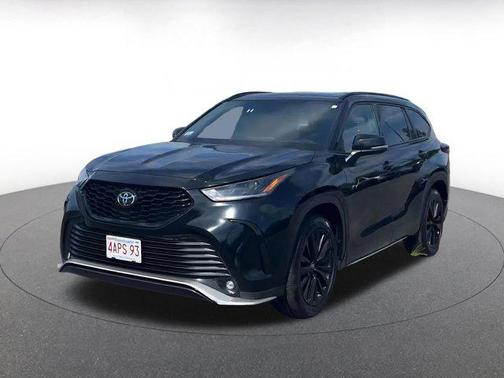 2024 Toyota Highlander XSE