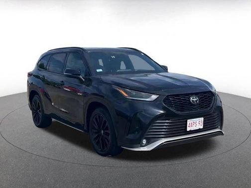 2024 Toyota Highlander XSE