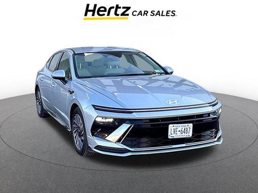 2025 Hyundai SONATA Hybrid SE