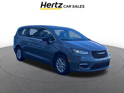 2025 Chrysler Pacifica L