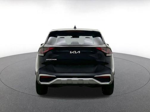 Ebony Black 2025 Kia Sportage LX