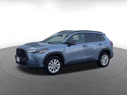 2025 Toyota Corolla Cross LE