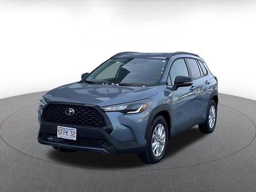 2025 Toyota Corolla Cross LE