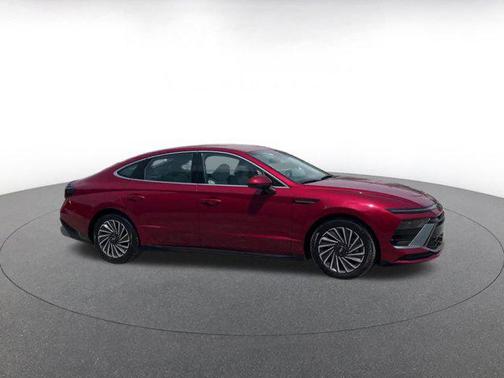 2024 Hyundai SONATA Hybrid SE