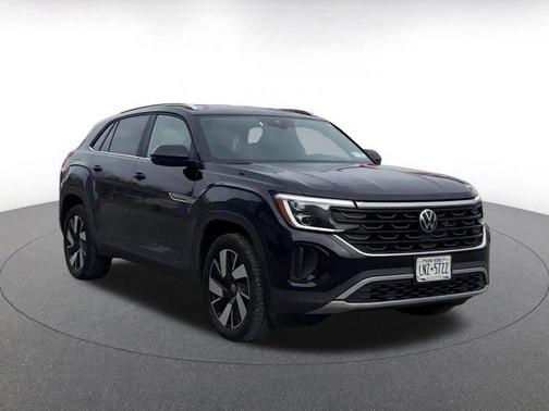 2025 Volkswagen Atlas Cross Sport 2.0T SE w/Technology 4MOTION