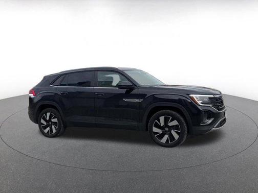 2025 Volkswagen Atlas Cross Sport 2.0T SE w/Technology 4MOTION