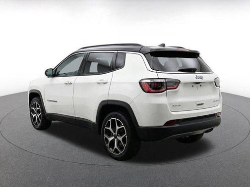 Bright White Clearcoat 2025 Jeep Compass Limited
