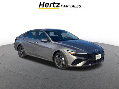 2025 Hyundai ELANTRA SEL