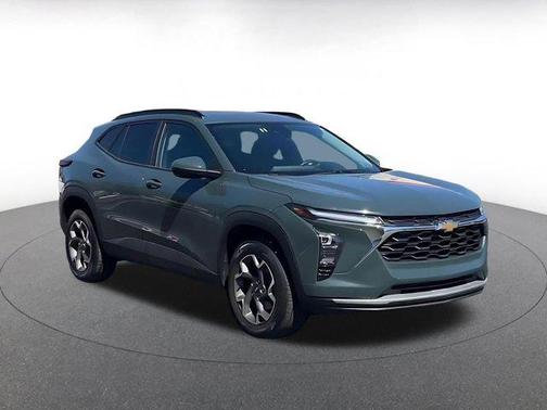 Cypress Gray 2025 Chevrolet Trax LT